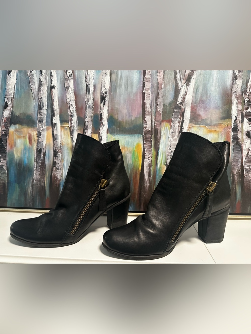 Bueno Black Leather Side-Zip Ankle Booties